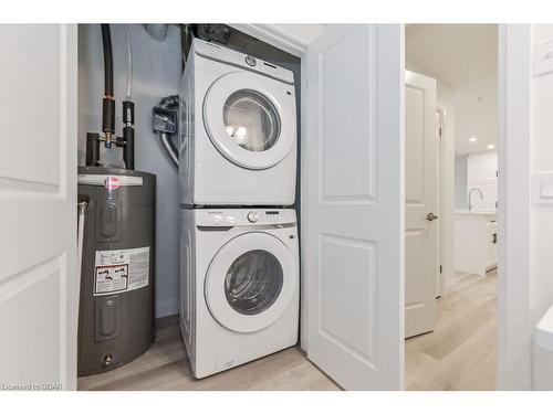 302-99B Farley Road, Fergus, ON - Indoor Photo Showing Laundry Room