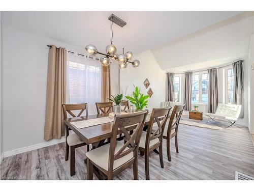 15 Norton Drive, Guelph, ON - Indoor Photo Showing Dining Room