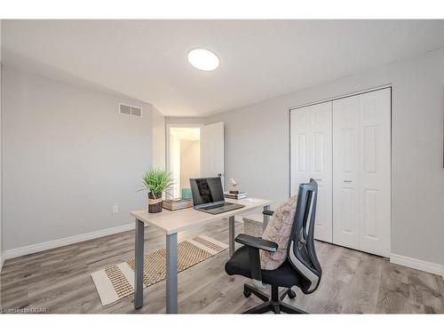 15 Norton Drive, Guelph, ON - Indoor Photo Showing Office