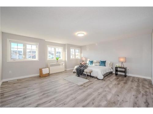 15 Norton Drive, Guelph, ON - Indoor Photo Showing Bedroom