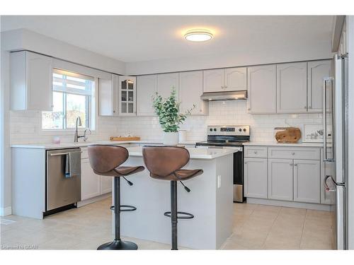 15 Norton Drive, Guelph, ON - Indoor Photo Showing Kitchen With Stainless Steel Kitchen With Upgraded Kitchen