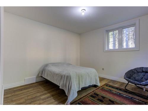 211721 Baseline, West Grey, ON - Indoor Photo Showing Bedroom