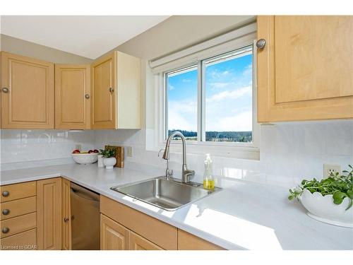 13416 Fourth Line Nassagaweya, Nassagaweya, ON - Indoor Photo Showing Kitchen