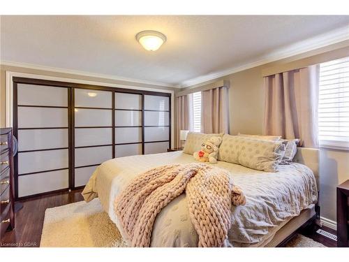 301 Domville Street, Arthur, ON - Indoor Photo Showing Bedroom