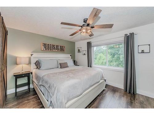 18 Gaw Crescent, Guelph, ON - Indoor Photo Showing Bedroom