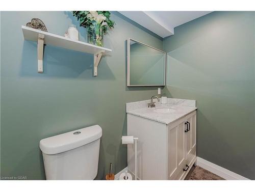 18 Gaw Crescent, Guelph, ON - Indoor Photo Showing Bathroom