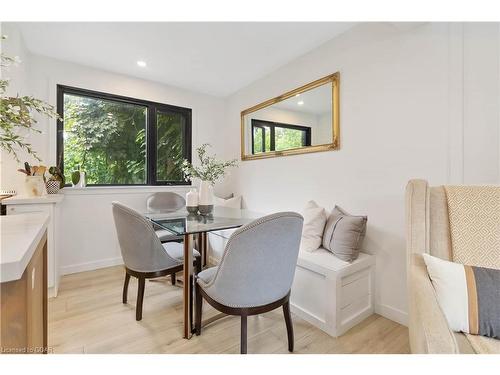 65 Cedar Street, Guelph, ON - Indoor Photo Showing Dining Room