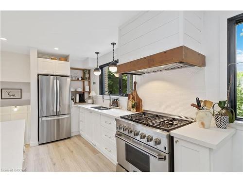 65 Cedar Street, Guelph, ON - Indoor Photo Showing Kitchen With Double Sink With Upgraded Kitchen