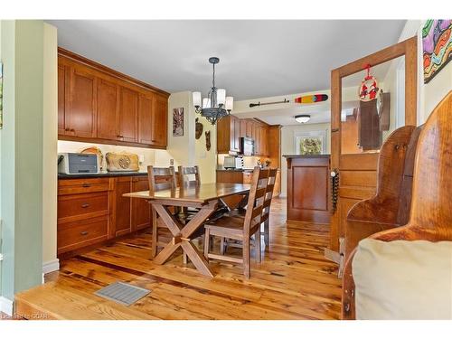 2651 Forks Of The Credit Road, Caledon, ON - Indoor Photo Showing Dining Room