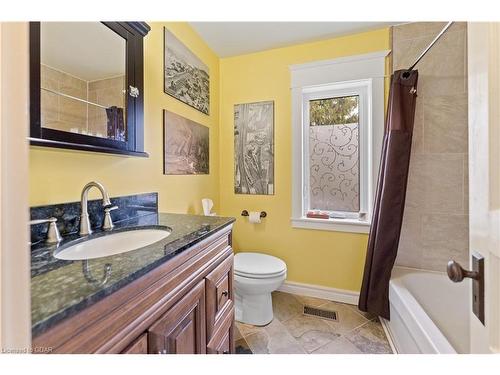 2651 Forks Of The Credit Road, Caledon, ON - Indoor Photo Showing Bathroom