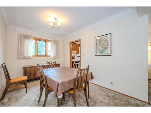 43 Brentwood Drive, Guelph, ON - Indoor Photo Showing Dining Room