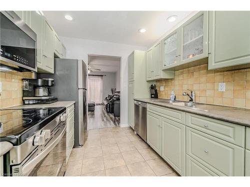 41 Watt Street, Guelph, ON - Indoor Photo Showing Kitchen With Stainless Steel Kitchen