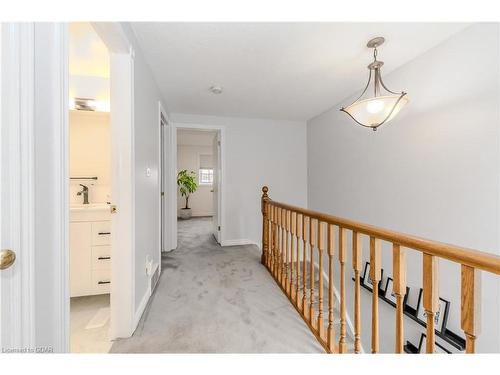 41 Watt Street, Guelph, ON - Indoor Photo Showing Other Room