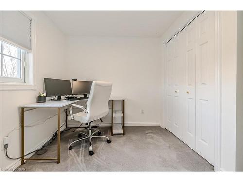 41 Watt Street, Guelph, ON - Indoor Photo Showing Office