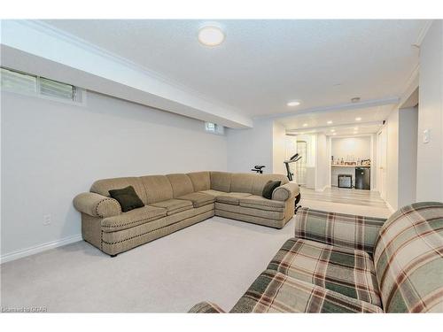 41 Watt Street, Guelph, ON - Indoor Photo Showing Living Room