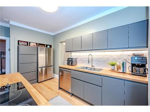 33 Audrey Avenue, Guelph, ON - Indoor Photo Showing Kitchen With Double Sink