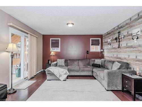 727 Zermatt Drive, Waterloo, ON - Indoor Photo Showing Other Room