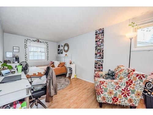 748 Scottsdale Dr Drive, Guelph, ON - Indoor Photo Showing Other Room