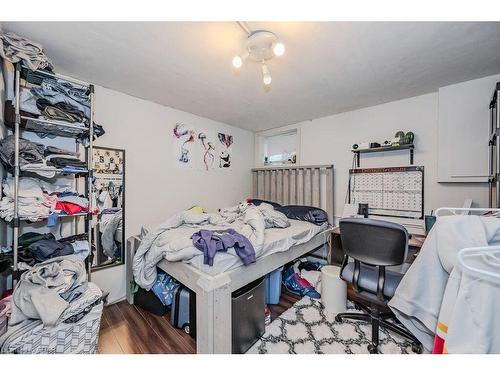 748 Scottsdale Dr Drive, Guelph, ON - Indoor Photo Showing Bedroom