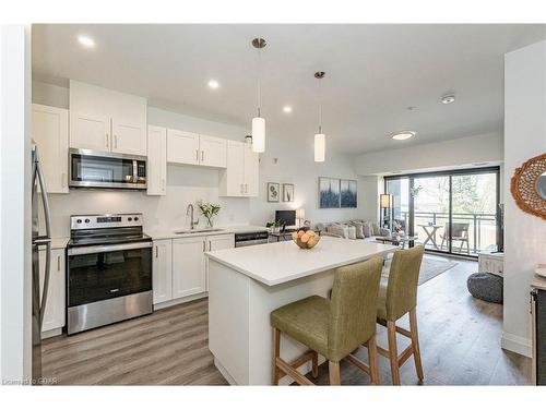 203-332 Gosling Gardens, Guelph, ON - Indoor Photo Showing Kitchen With Upgraded Kitchen