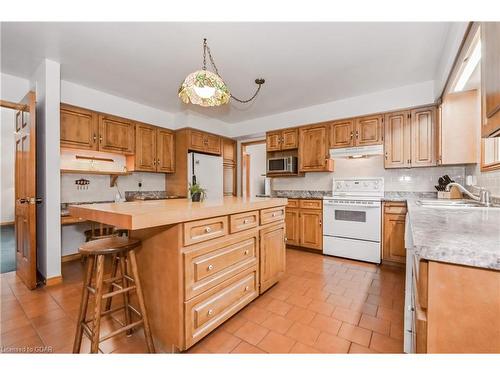 754238 2Nd Line Ehs, Mono, ON - Indoor Photo Showing Kitchen