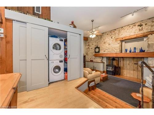 6086 5Th Line, Centre Wellington, ON - Indoor Photo Showing Laundry Room