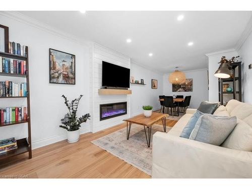 615 Turner Drive, Burlington, ON - Indoor Photo Showing Living Room With Fireplace