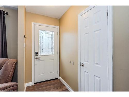 23 Dumbarton Street, Guelph, ON - Indoor Photo Showing Other Room