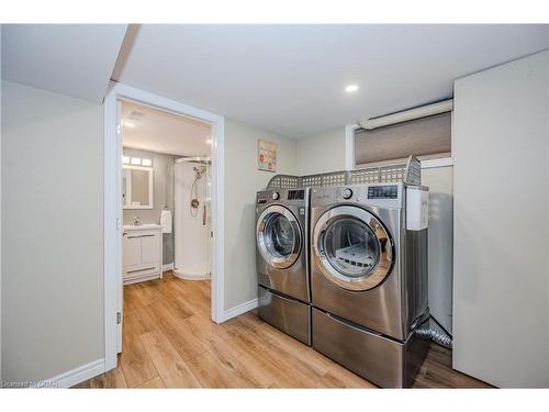 23 Dumbarton Street, Guelph, ON - Indoor Photo Showing Laundry Room