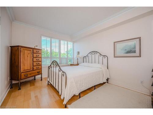 705-1 Lomond Drive, Etobicoke, ON - Indoor Photo Showing Bedroom