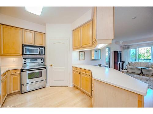 705-1 Lomond Drive, Etobicoke, ON - Indoor Photo Showing Kitchen