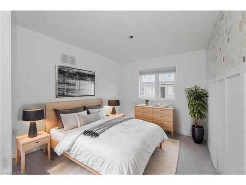 26 Skinner Drive, Guelph, ON - Indoor Photo Showing Bedroom