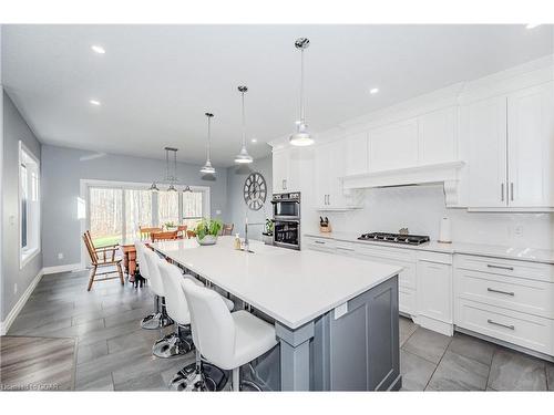 129 Ruth Anne Place, Moorefield, ON - Indoor Photo Showing Kitchen With Upgraded Kitchen