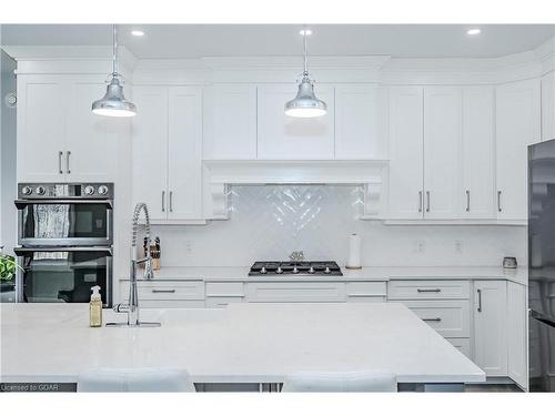 129 Ruth Anne Place, Moorefield, ON - Indoor Photo Showing Kitchen