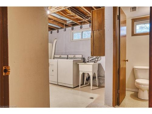 272 John Street, Elora, ON - Indoor Photo Showing Laundry Room