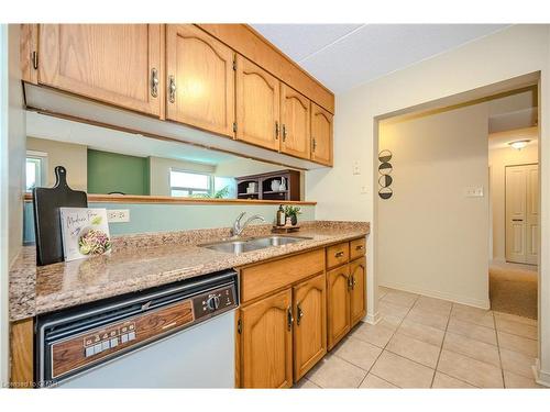 207-8 Christopher Court, Guelph, ON - Indoor Photo Showing Kitchen With Double Sink