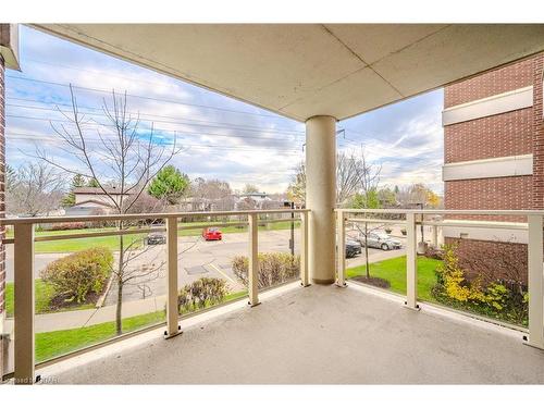 207-8 Christopher Court, Guelph, ON - Outdoor With Balcony With Exterior