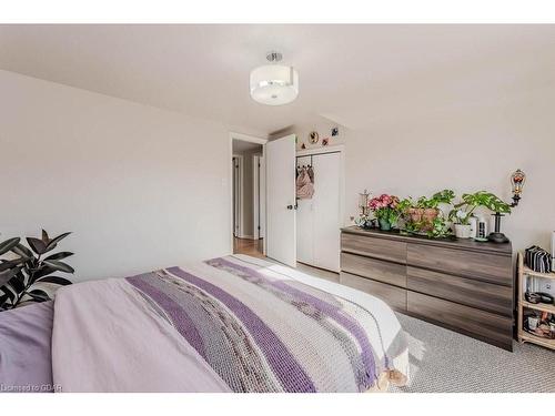 174 Ferguson Street, Guelph, ON - Indoor Photo Showing Bedroom