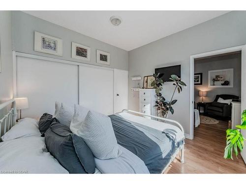 174 Ferguson Street, Guelph, ON - Indoor Photo Showing Bedroom