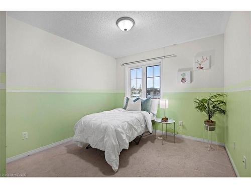 34-5 Armstrong Street Street, Orangeville, ON - Indoor Photo Showing Bedroom