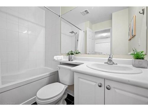 34-5 Armstrong Street Street, Orangeville, ON - Indoor Photo Showing Bathroom