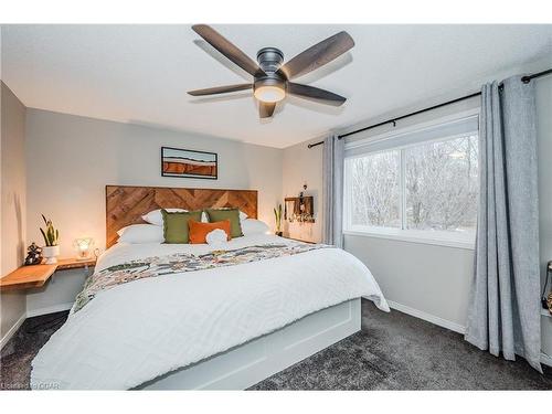 184 Dufferin St Street, Guelph, ON - Indoor Photo Showing Bedroom