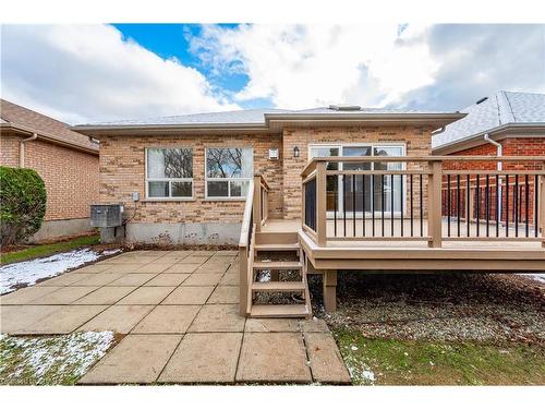 20 Honeysuckle Drive, Guelph, ON - Outdoor With Deck Patio Veranda