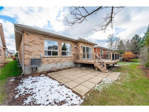 20 Honeysuckle Drive, Guelph, ON - Outdoor