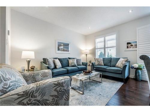 44 Kay Crescent, Guelph, ON - Indoor Photo Showing Living Room