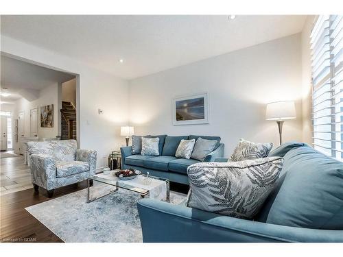 44 Kay Crescent, Guelph, ON - Indoor Photo Showing Living Room