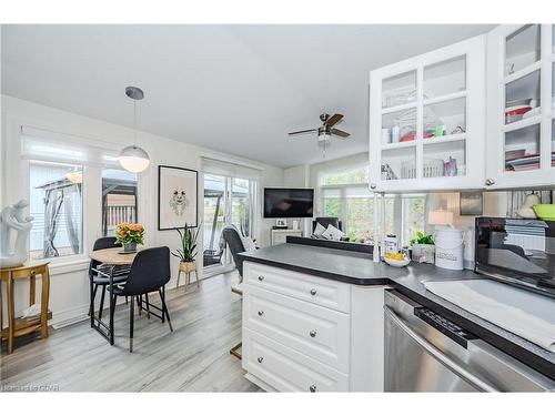 12 Bush Lane, Aberfoyle, ON - Indoor Photo Showing Kitchen