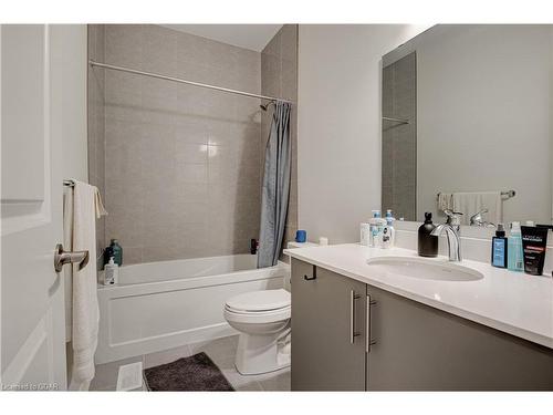 84 Cheryl Avenue, Atwood, ON - Indoor Photo Showing Bathroom