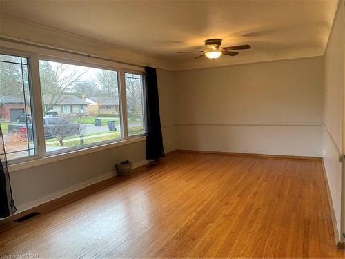 10 Collingwood Street, Guelph, ON - Indoor Photo Showing Other Room