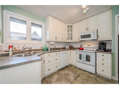 4 Lambert Crescent, Guelph, ON - Indoor Photo Showing Kitchen With Double Sink